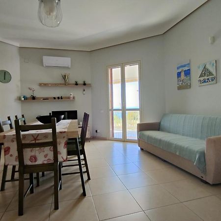 Appartamenti In Villa Polimnia Fontane Bianche Δωμάτιο φωτογραφία