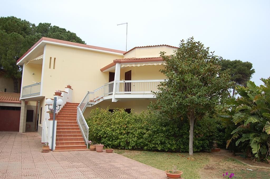 Appartamenti In Villa Polimnia Fontane Bianche Εξωτερικό φωτογραφία