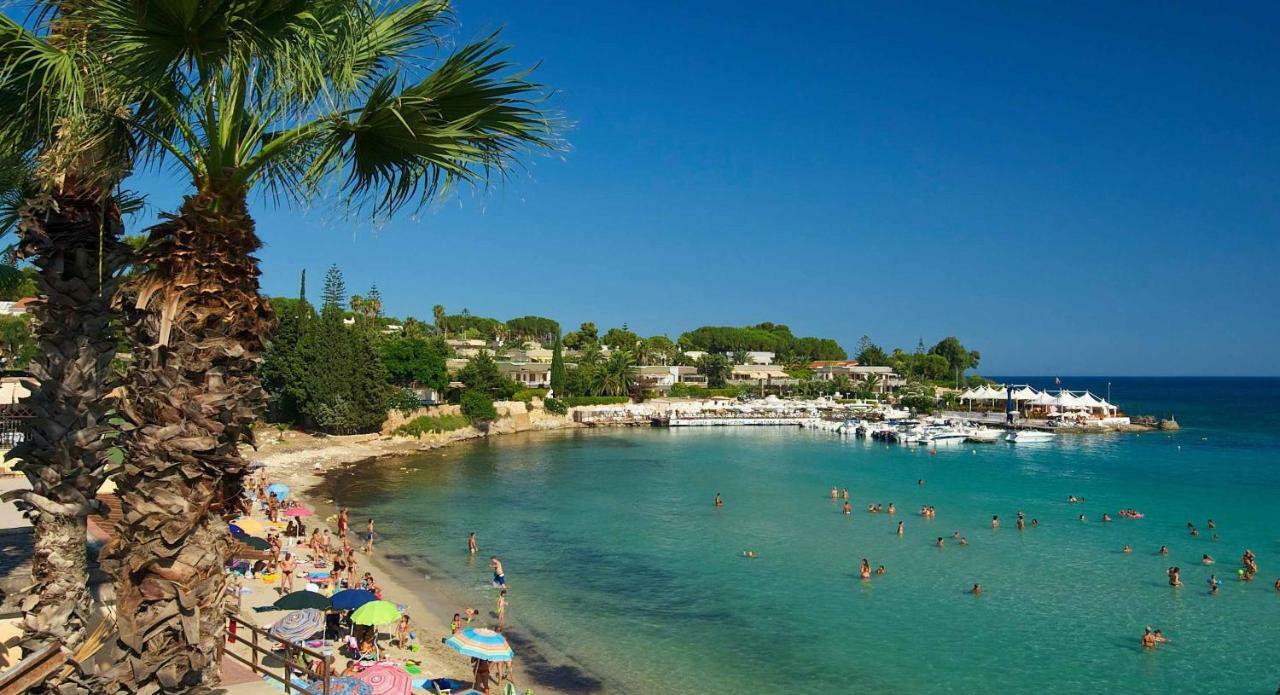 Appartamenti In Villa Polimnia Fontane Bianche Εξωτερικό φωτογραφία